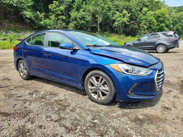 2017 HYUNDAI ELANTRA