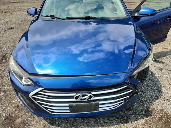 2017 HYUNDAI ELANTRA