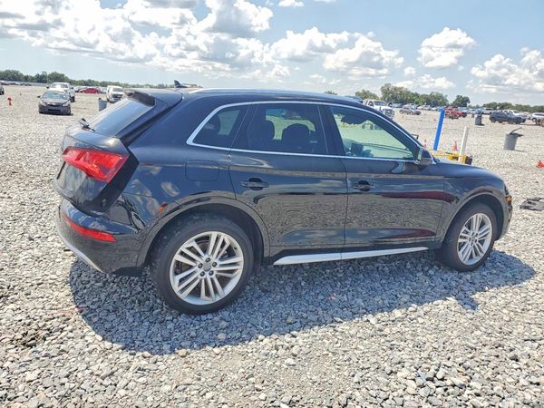 2020 AUDI Q5