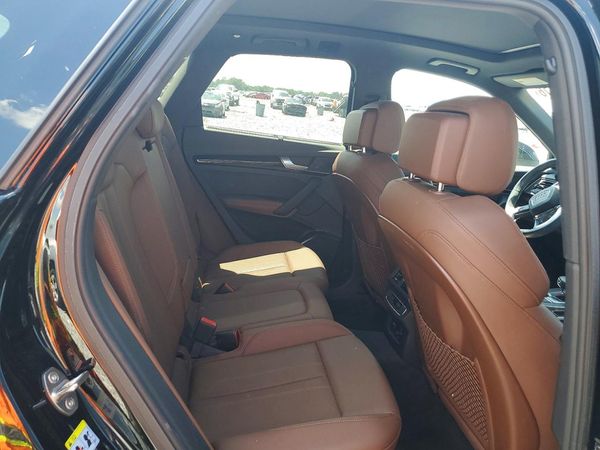 2020 AUDI Q5