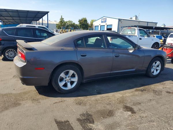 2013 DODGE CHARGER SE