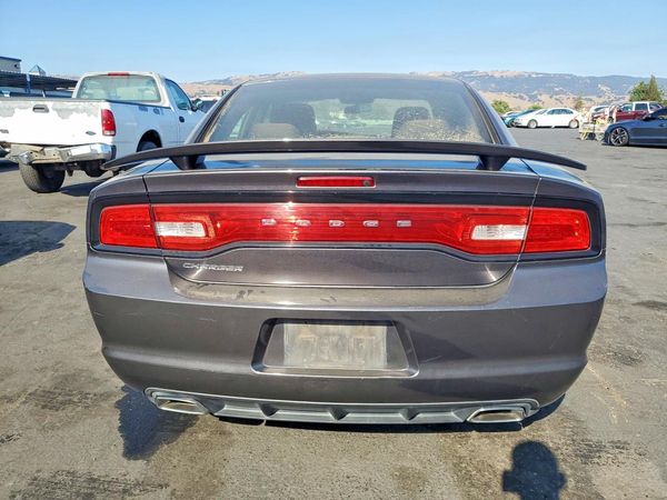 2013 DODGE CHARGER SE