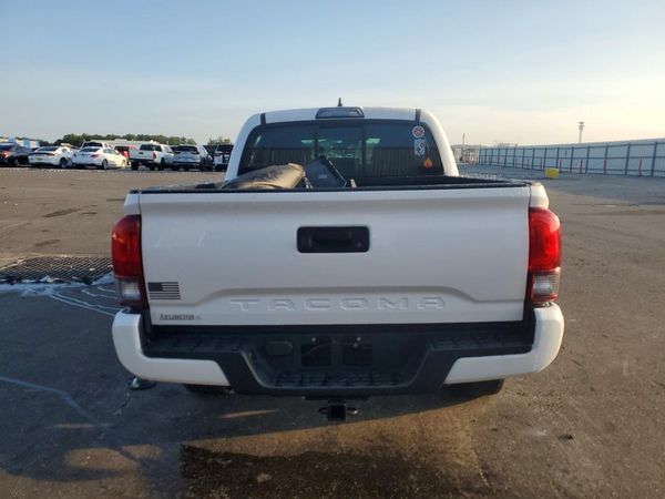 2018 TOYOTA TACOMA SR/SR5