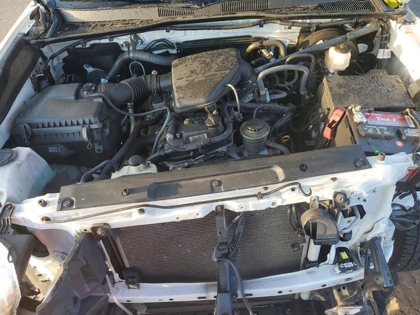 2018 TOYOTA TACOMA SR/SR5