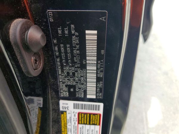 2023 TOYOTA SIENNA Platinum