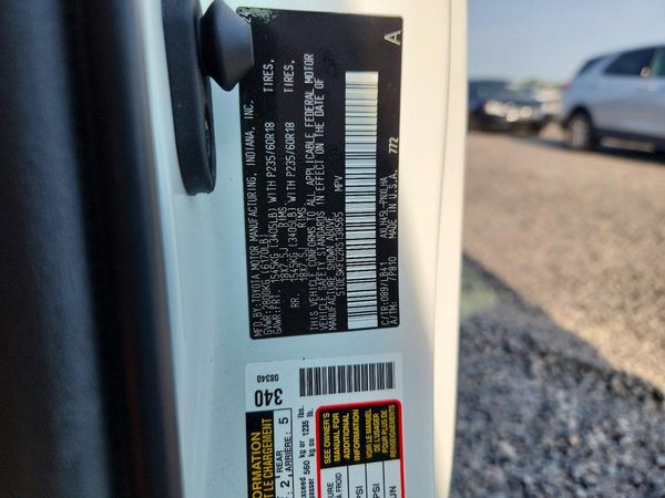 2024 TOYOTA SIENNA