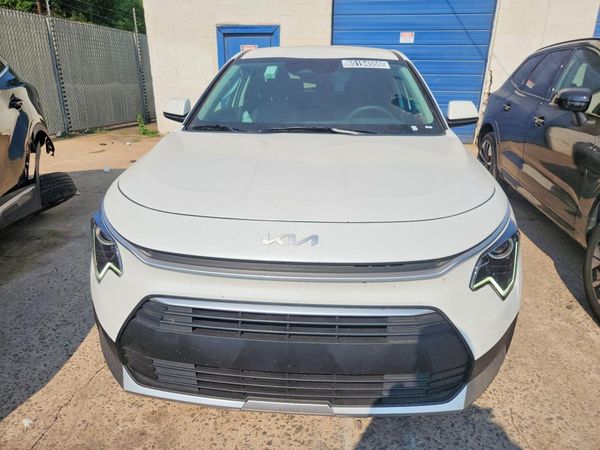 2026 KIA NIRO LX