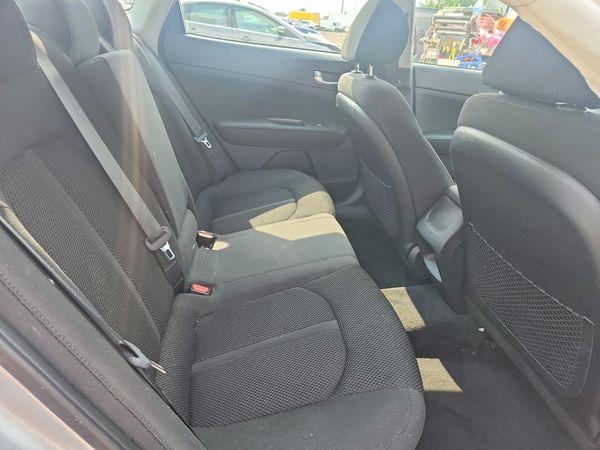 2019 KIA OPTIMA LX, S