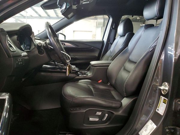 2021 MAZDA CX-9 Grand Touring — DENT