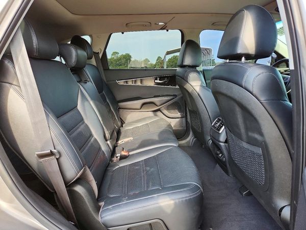 2019 KIA SORENTO EX, EX Sport