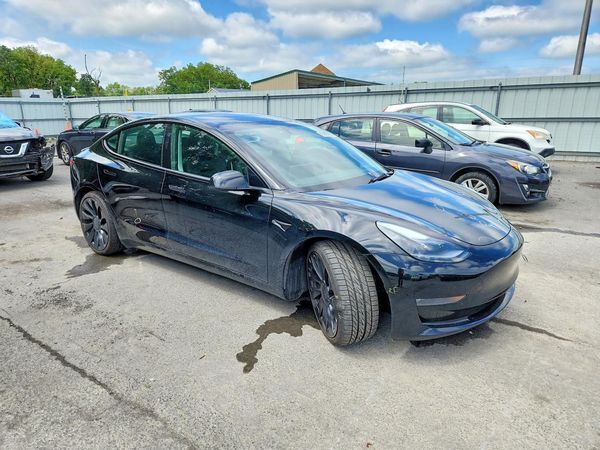 2023 TESLA 3