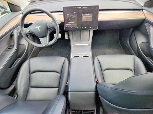 2023 TESLA 3
