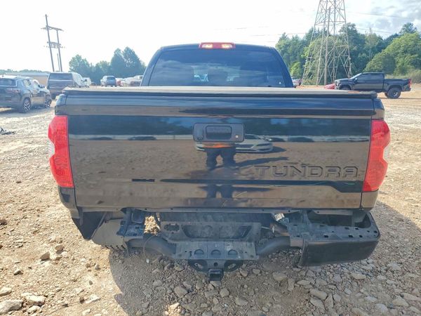 2016 TOYOTA TUNDRA SR/SR5