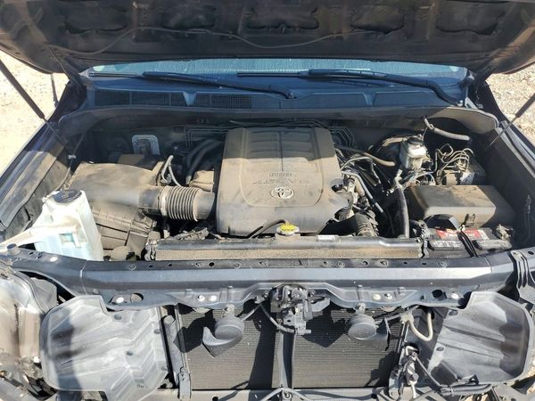 2016 TOYOTA TUNDRA SR/SR5