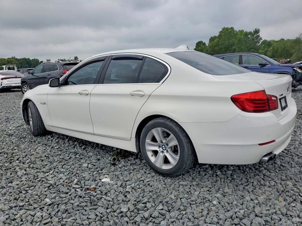 2013 BMW 528