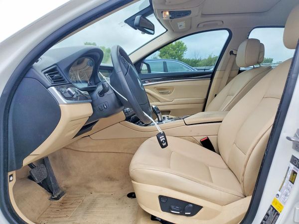 2013 BMW 528