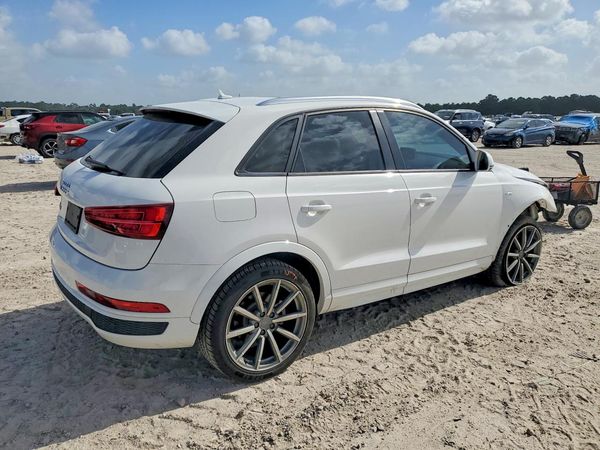2018 AUDI Q3