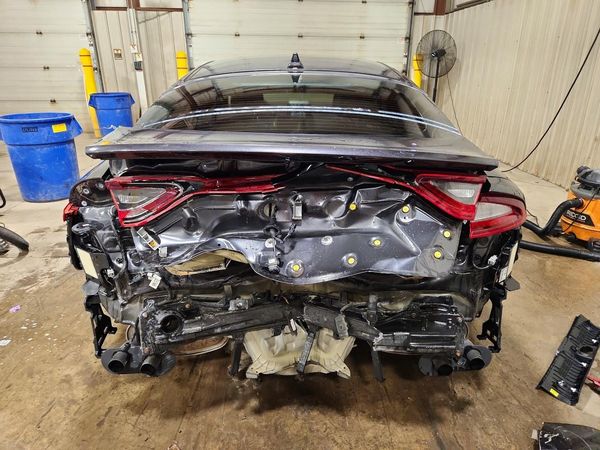 2021 KIA STINGER Base