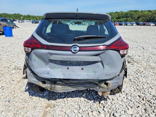 2021 NISSAN KICKS