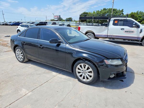 2012 AUDI A4 quattro Premium