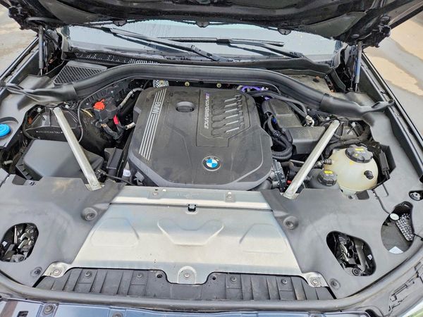 2022 BMW X4