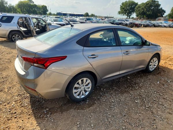 2021 HYUNDAI ACCENT