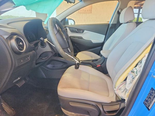 2022 HYUNDAI KONA