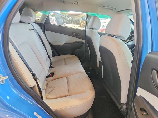 2022 HYUNDAI KONA