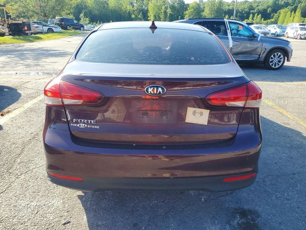 2018 KIA FORTE