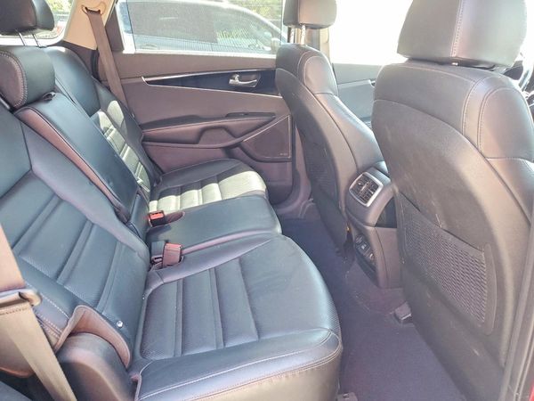 2018 KIA SORENTO SX, SXL