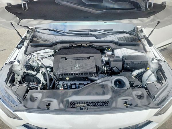 2026 ACURA MDX — Engine bay