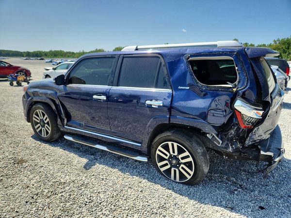 2022 TOYOTA 4RUNNER