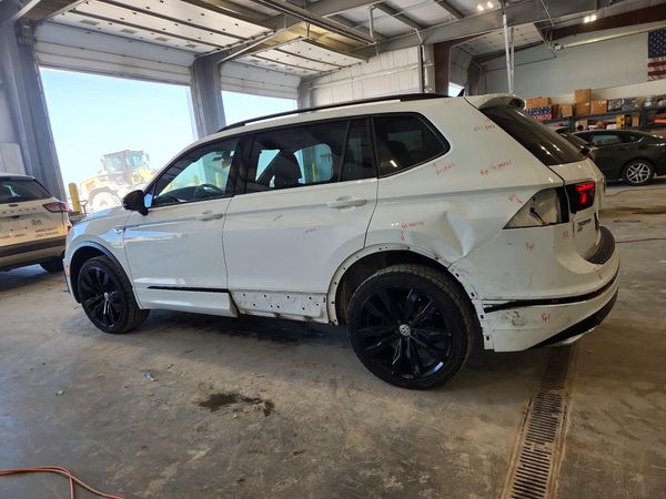 2021 VOLKSWAGEN TIGUAN