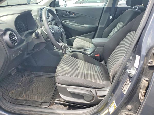 2019 HYUNDAI KONA SE