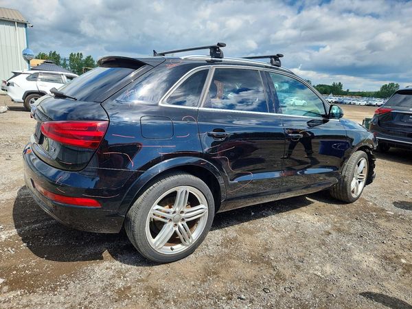 2015 AUDI Q3 Premium Plus