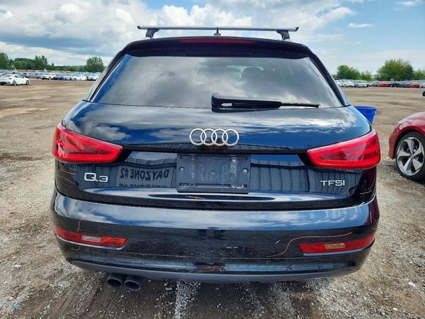 2015 AUDI Q3 Premium Plus