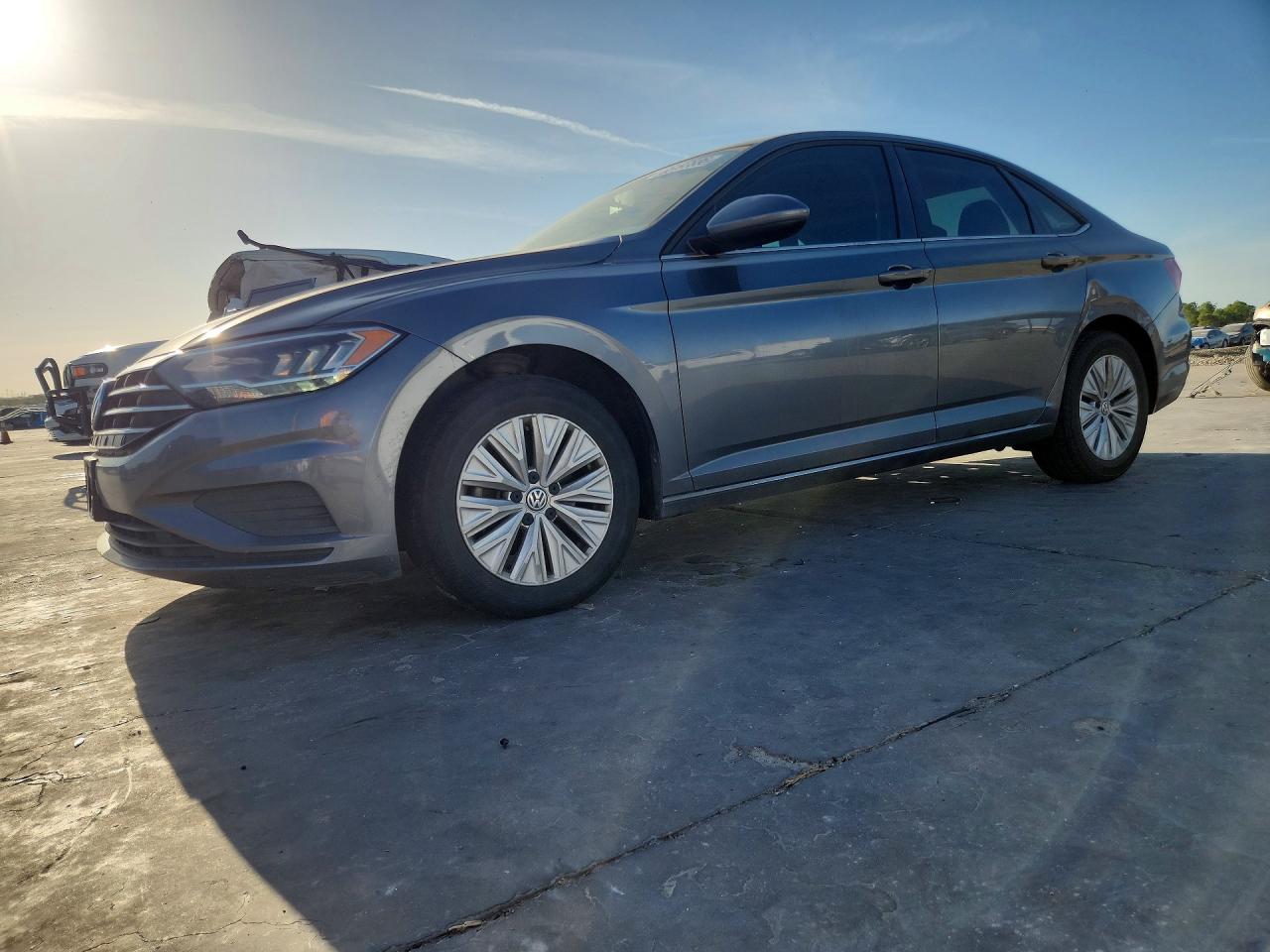 2019 VOLKSWAGEN JETTA S, SE, R-Line