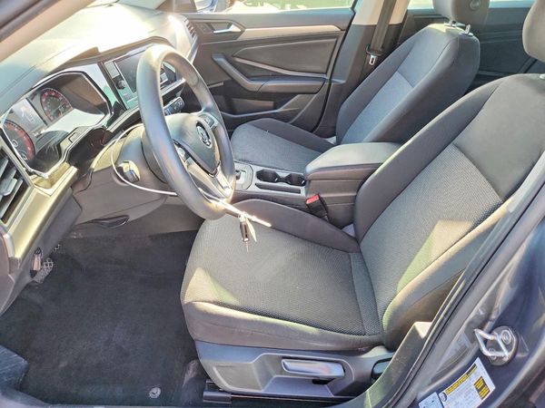 2019 VOLKSWAGEN JETTA S, SE, R-Line