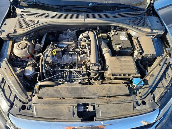 2019 VOLKSWAGEN JETTA S, SE, R-Line