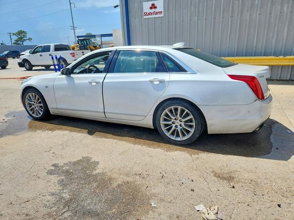2016 CADILLAC CT6