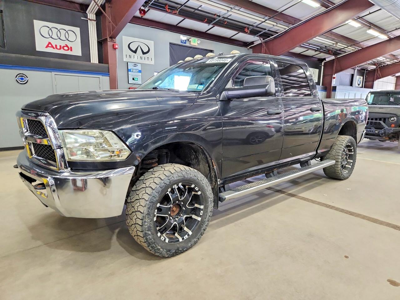 2015 RAM 2500 ST CREW CAB 4X4