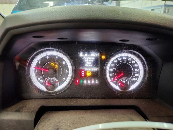 2015 RAM 2500 ST CREW CAB 4X4
