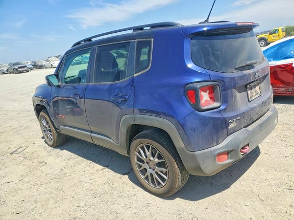 2017 JEEP RENEGADE Trailhawk