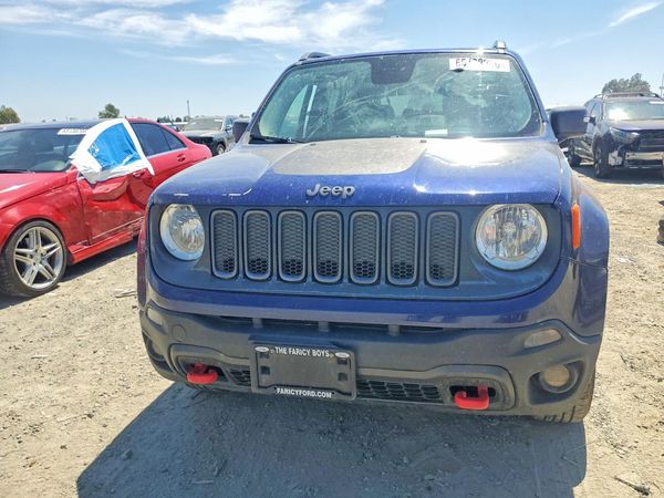 2017 JEEP RENEGADE Trailhawk