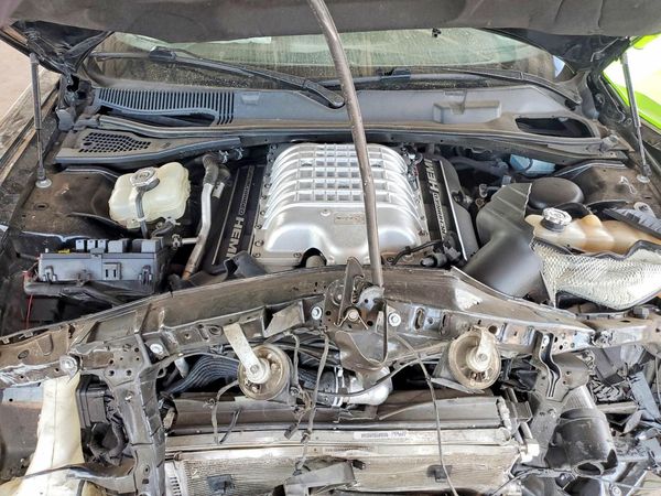 2018 DODGE CHALLENGER SRT HELLCAT — Engine bay