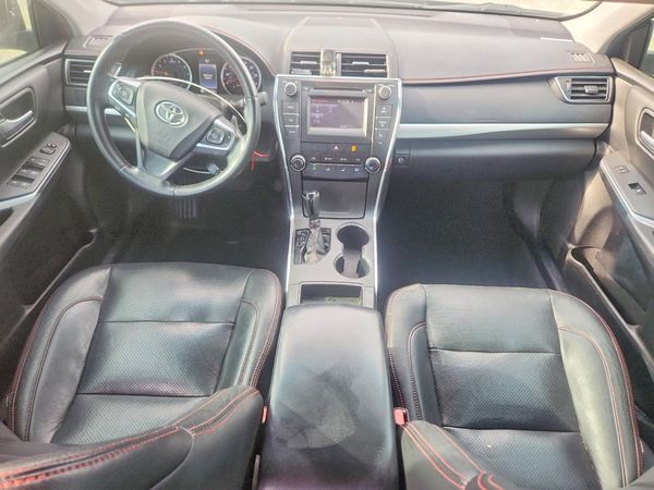 2015 TOYOTA CAMRY