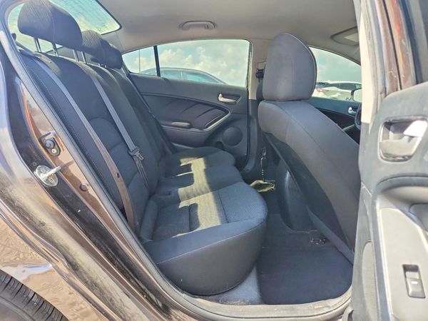 2017 KIA FORTE LX Base