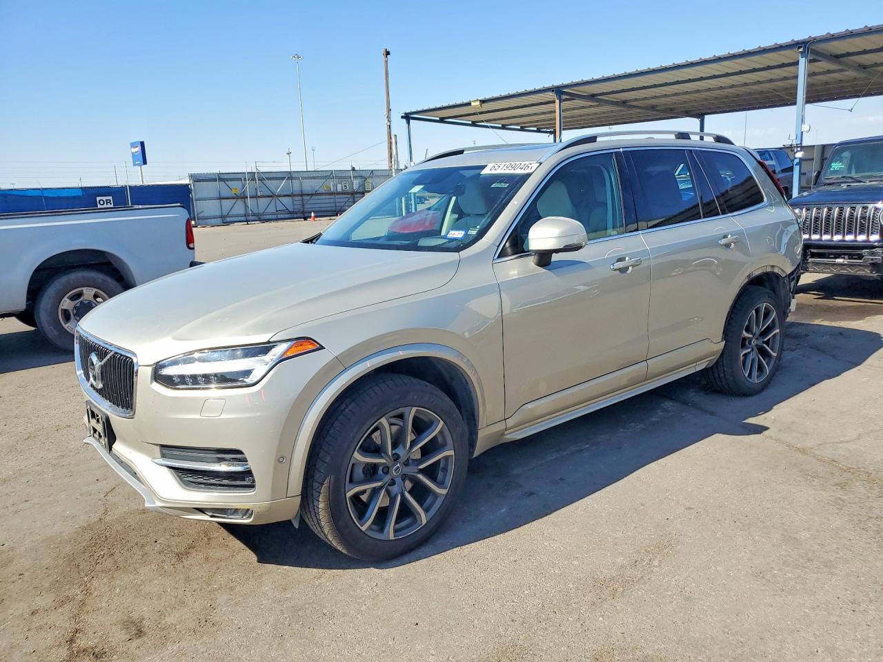 2016 VOLVO XC90