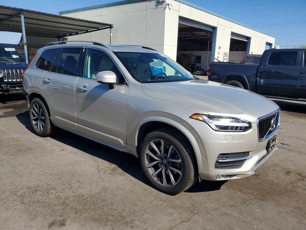 2016 VOLVO XC90