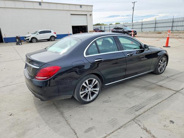 2015 MERCEDES-BENZ C